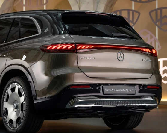 The new Mercedes-Maybach EQS SUV Image 2