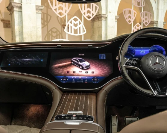 The new Mercedes-Maybach EQS SUV Image 3