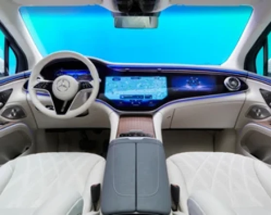 Mercedes-Benz EQS SUV now available Image 3