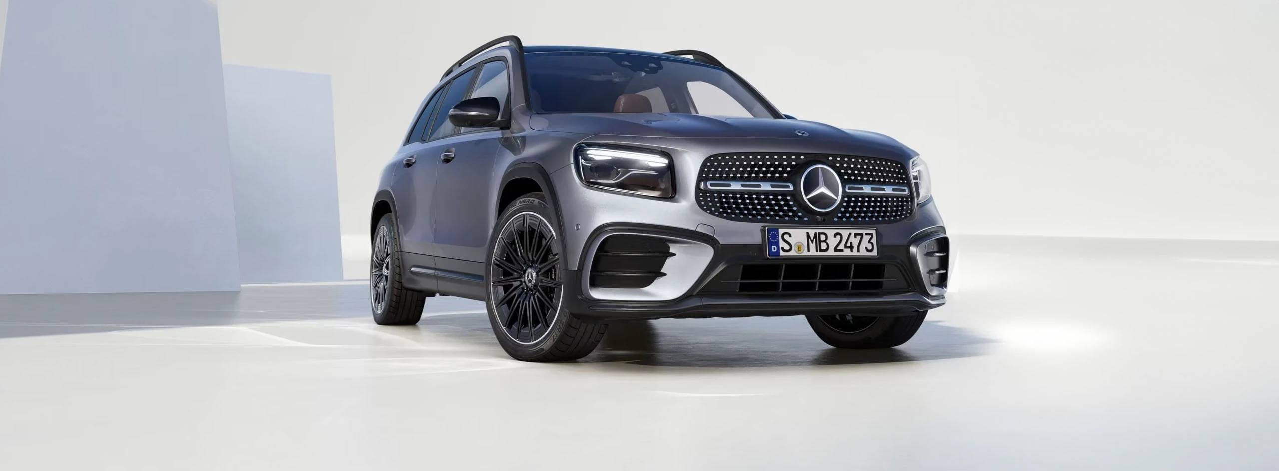 New Mercedes-Benz GLB