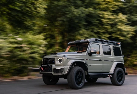 BRABUS 800 4x4² Stealth Green