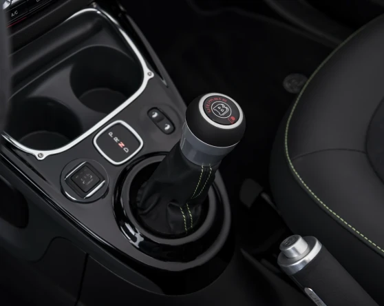 ULTIMATE E WORLD PREMIERE Image 6