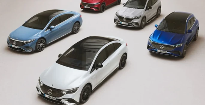 Mercedes-Benz Comparison Tool.