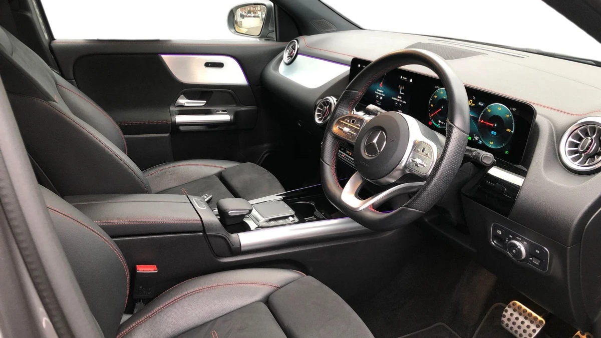 Mercedes-Benz EQA Image 3