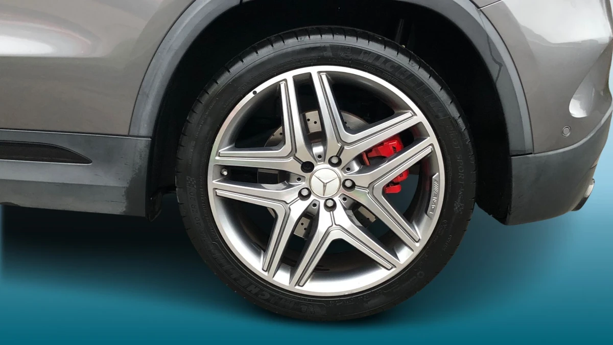 Mercedes-Benz GLA Image 5