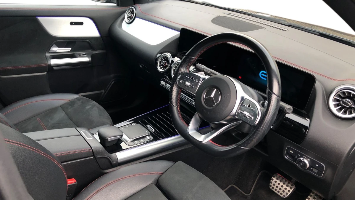 Mercedes-Benz EQA Image 3