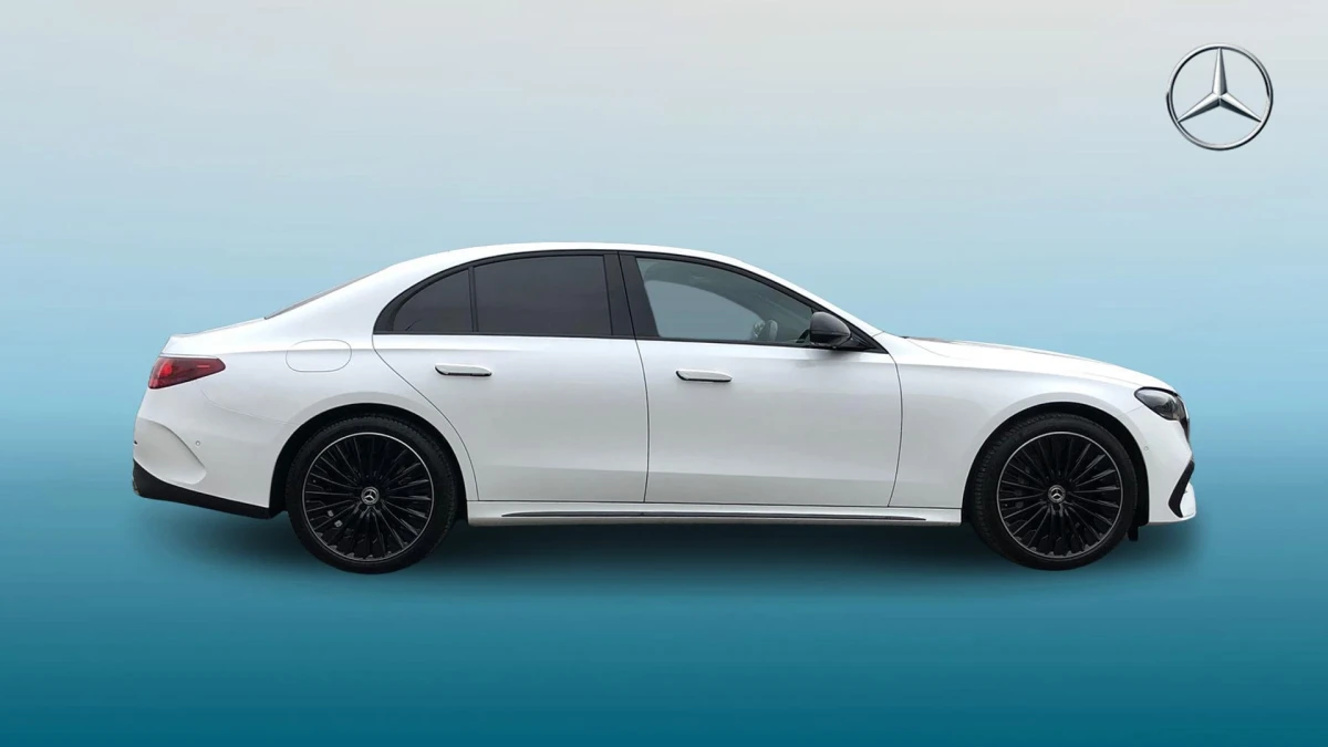 Mercedes-Benz E-Class Image 4