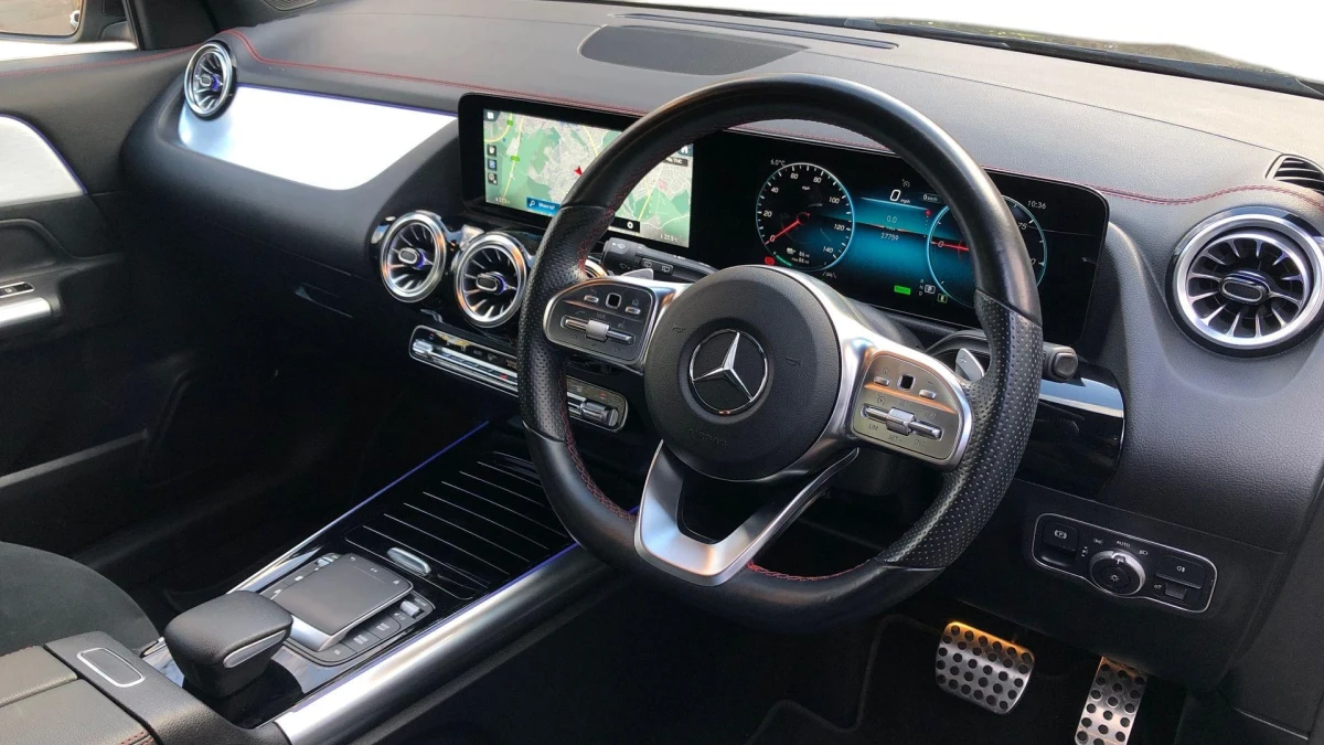 Mercedes-Benz EQA Image 3