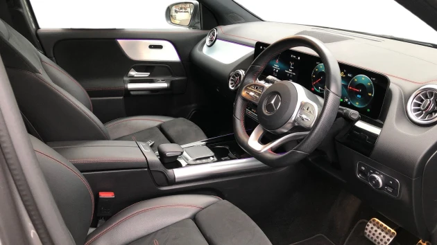 Mercedes-Benz EQA Listing Image