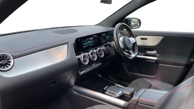 Mercedes-Benz EQA Listing Image