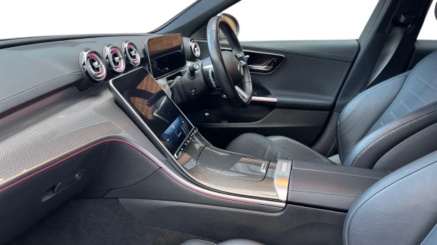 Mercedes-Benz C-Class Listing Image