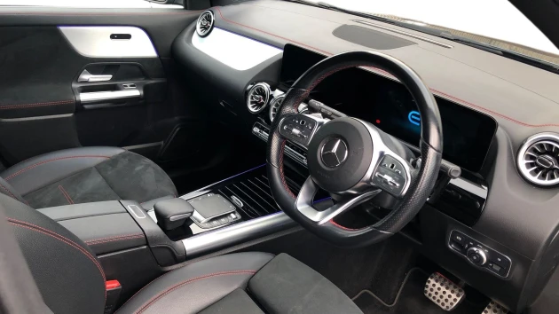 Mercedes-Benz EQA Listing Image