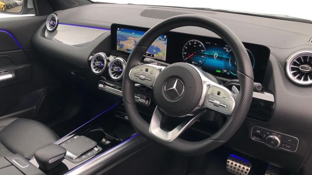 Mercedes-Benz GLA Listing Image