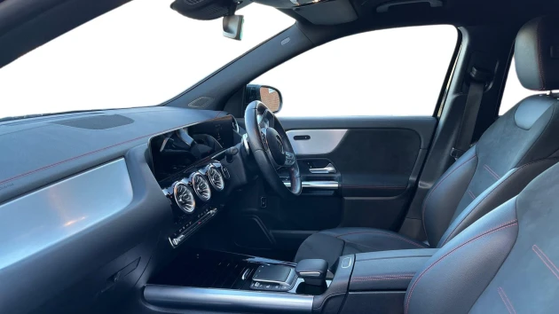 Mercedes-Benz EQA Listing Image