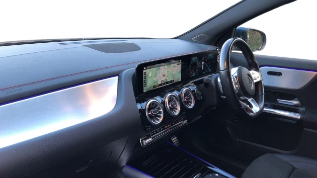 Mercedes-Benz EQA Listing Image