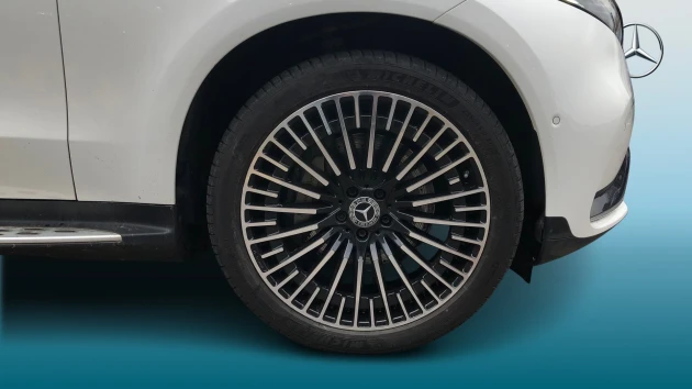 Mercedes-Benz EQC Listing Image