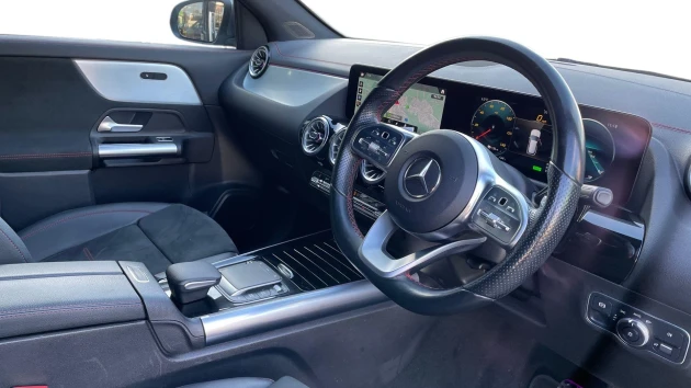 Mercedes-Benz EQA Listing Image