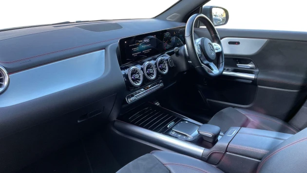 Mercedes-Benz EQA Listing Image