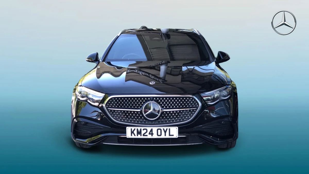 Mercedes-Benz E-Class Image 2