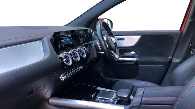 Mercedes-Benz EQA Listing Image