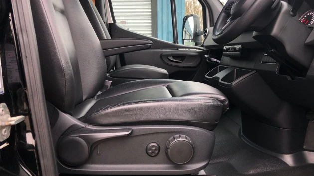 Mercedes-Benz Sprinter Listing Image