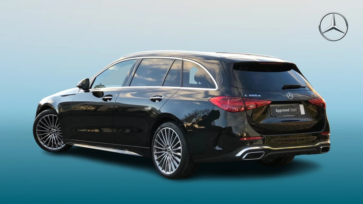 Mercedes-Benz C-Class Image 2