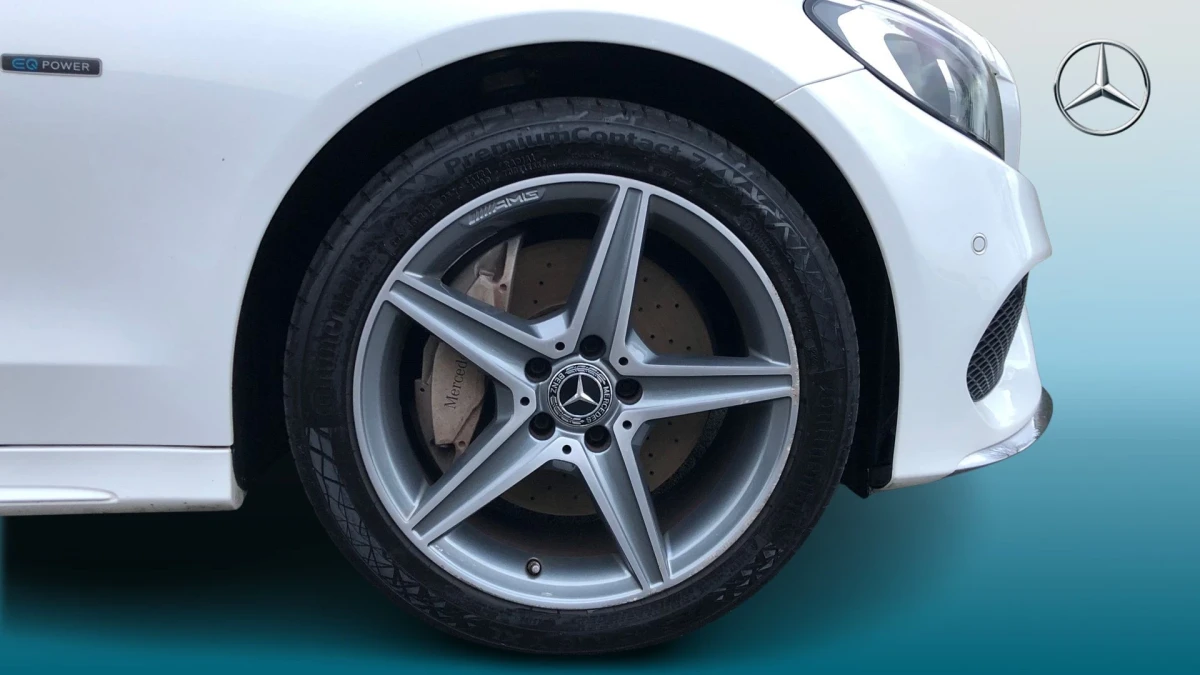 Mercedes-Benz C-Class Image 5