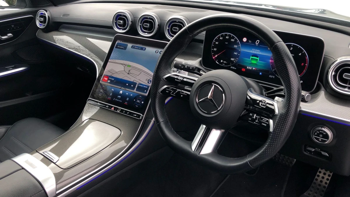 Mercedes-Benz C-Class Image 3