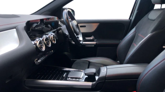 Mercedes-Benz EQA Listing Image