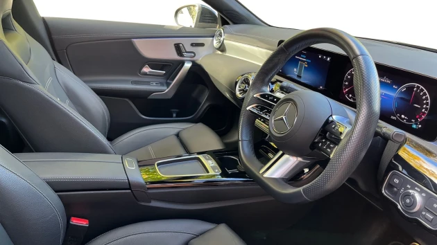 Mercedes-Benz CLA Listing Image