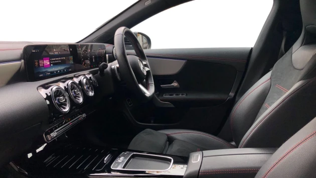 Mercedes-Benz CLA Listing Image