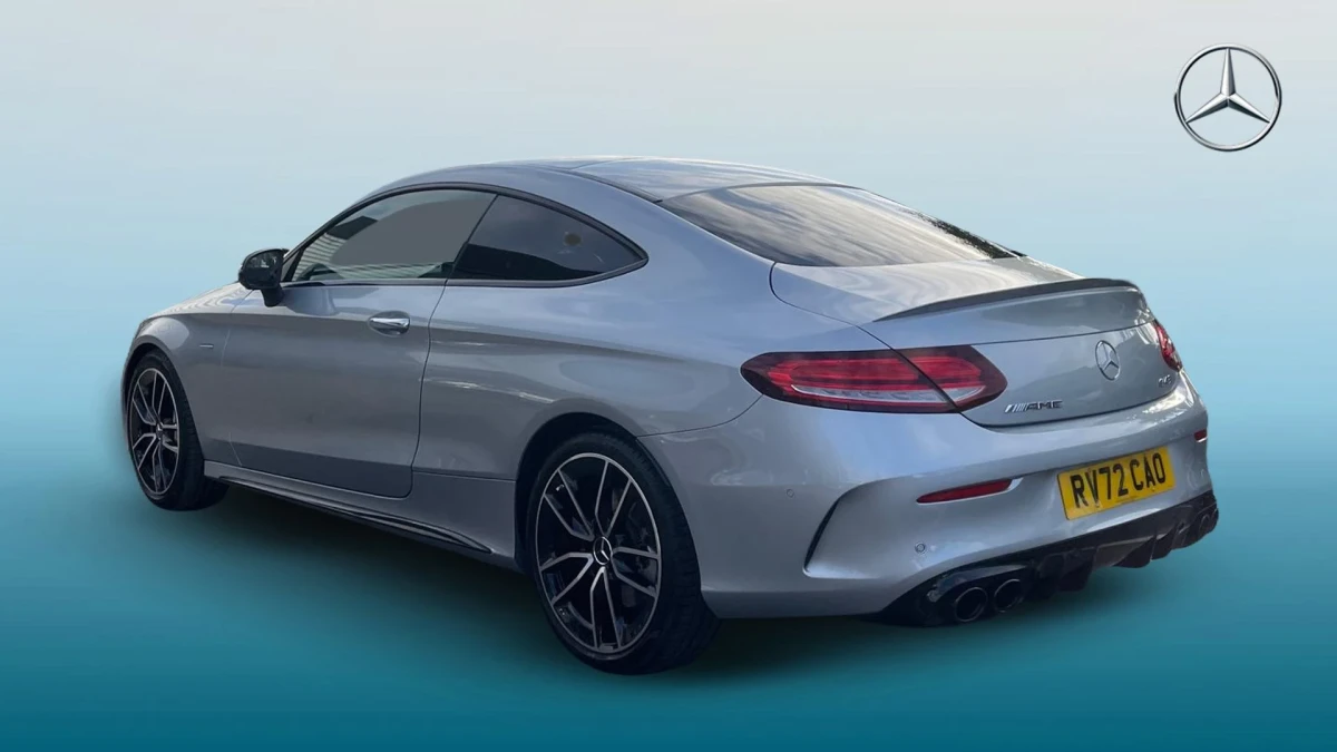 Mercedes-Benz C-Class Image 2