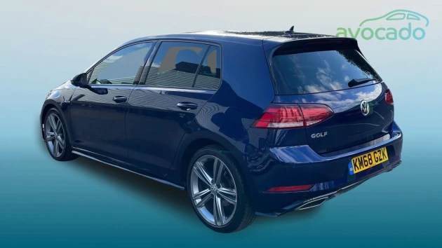 Volkswagen Golf Listing Image