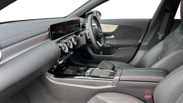 Mercedes-Benz CLA Listing Image