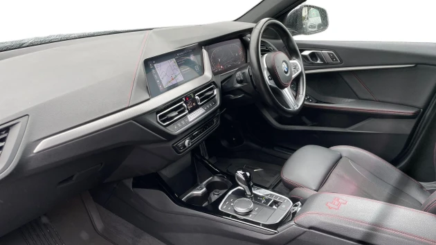 BMW 1 Series Listing Image