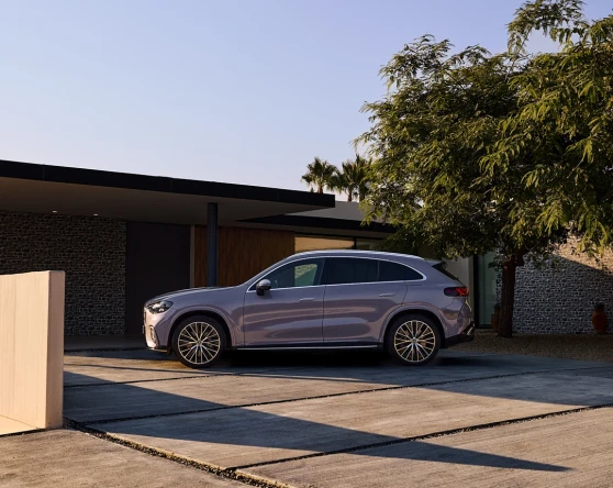 THE NEW ALL-ELECTRIC MERCEDES-BENZ GLC. Image 5