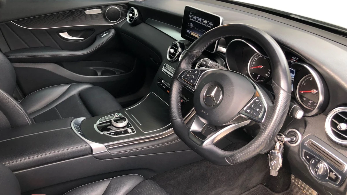 Mercedes-Benz GLC Image 3
