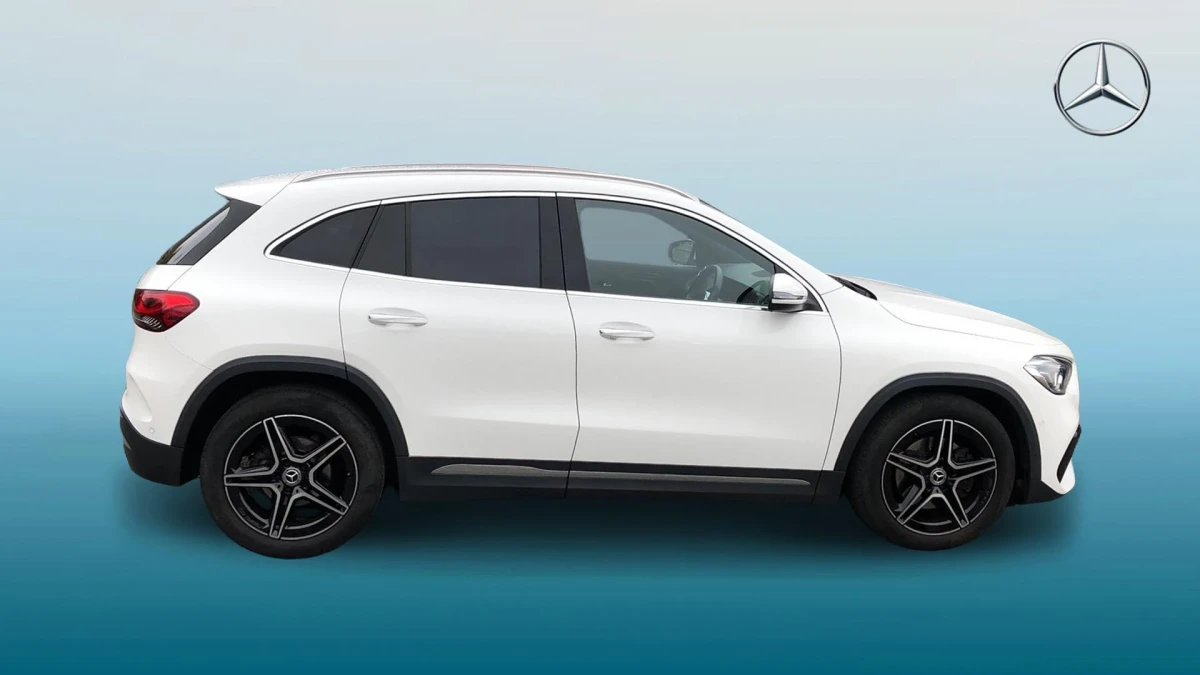 Mercedes-Benz GLA Image 4