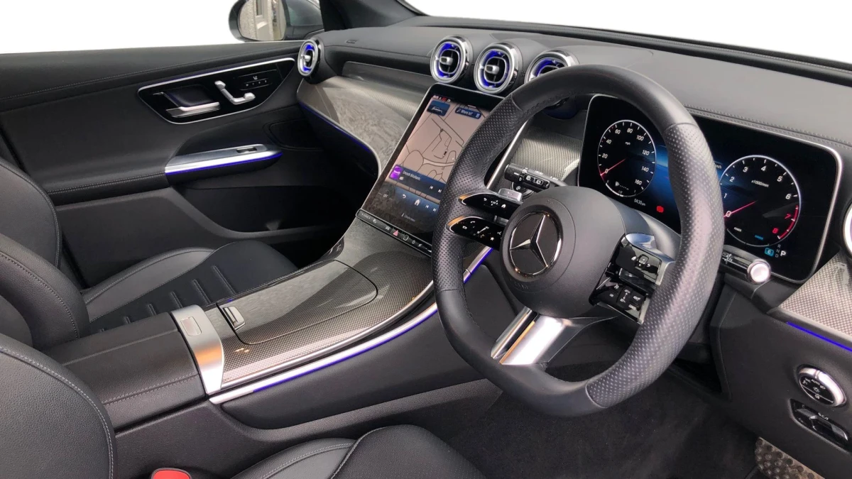 Mercedes-Benz GLC Image 3