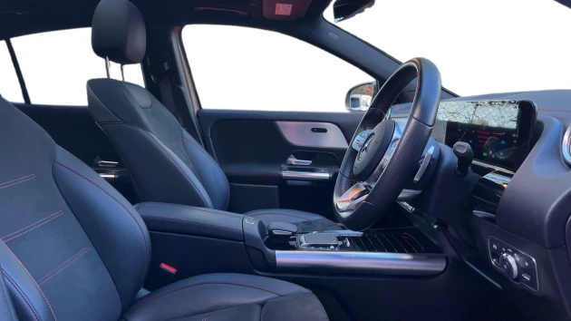 Mercedes-Benz EQA Listing Image