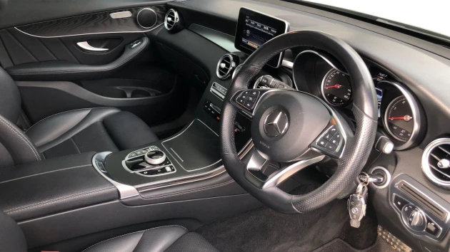 Mercedes-Benz GLC Listing Image