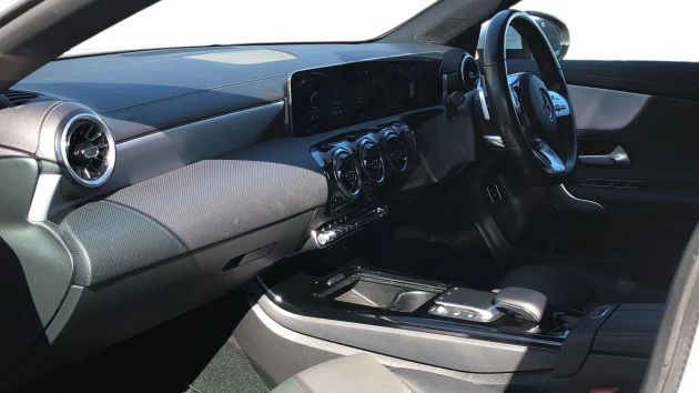 Mercedes-Benz CLA Listing Image