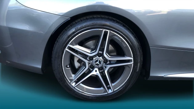 Mercedes-Benz C-Class Listing Image