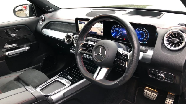 Mercedes-Benz EQB Listing Image