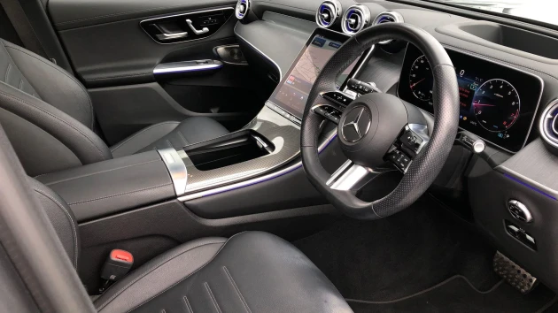 Mercedes-Benz GLC Listing Image