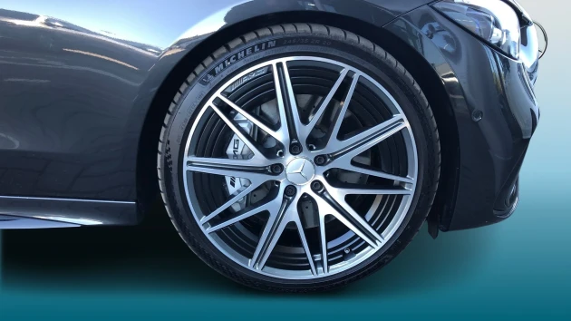 Mercedes-Benz C-Class Listing Image