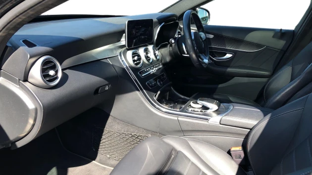 Mercedes-Benz C-Class Listing Image