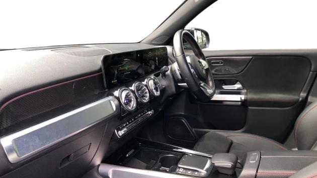 Mercedes-Benz GLB Listing Image