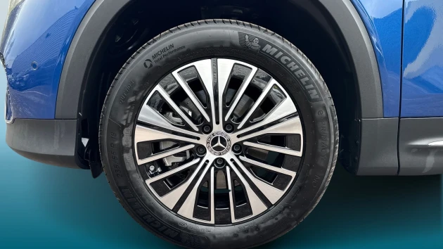 Mercedes-Benz EQB Listing Image