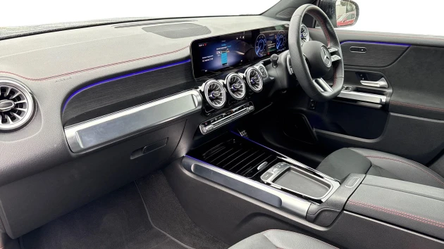 Mercedes-Benz EQB Listing Image